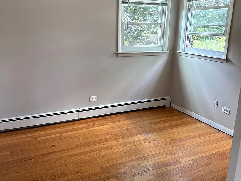16W780 57th Ct — Photo 24