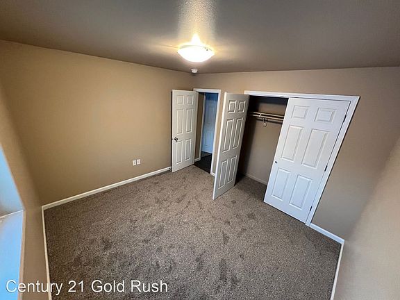5th image of 1603 Bronco Lane Ln