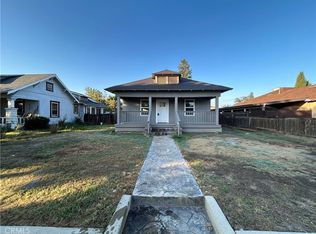 1127 J St, Reedley, CA 93654