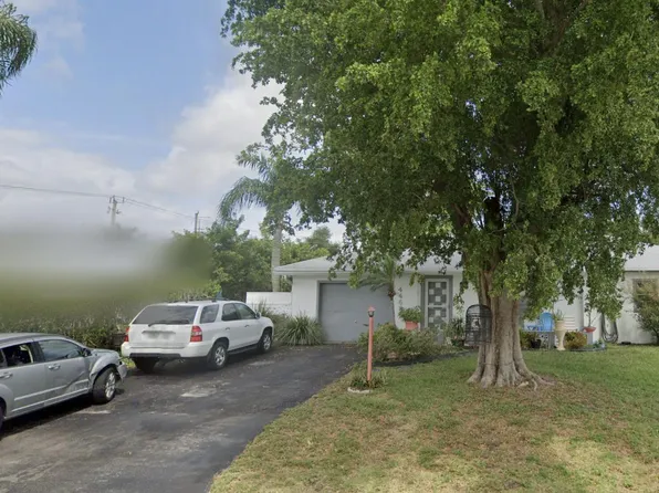 4469 Brandon Drive, Delray Beach, FL 33445