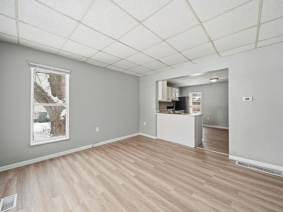 5th image of 818 Eureka St #818