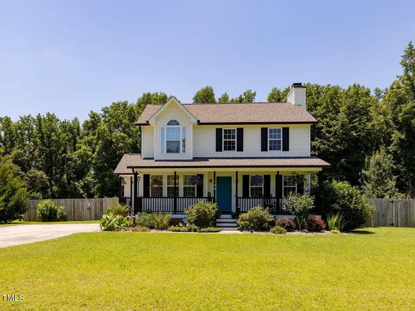 120 Pocahontas Trl, Clayton, NC 27527