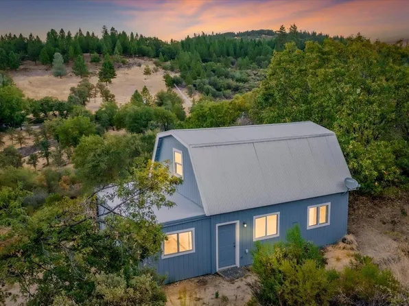 13730 Lost Trl, Rough And Ready, CA 95975