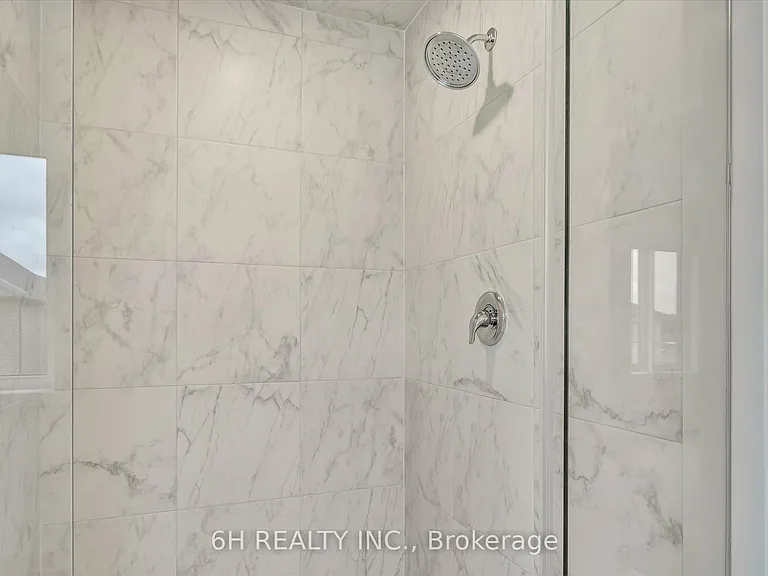 816 Griffin Trl — Photo 36