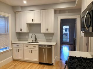 27 Elston St #2B, Somerville, MA 02144