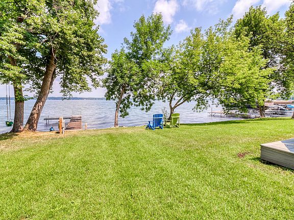 5th image of 22195 Broadwater Dr