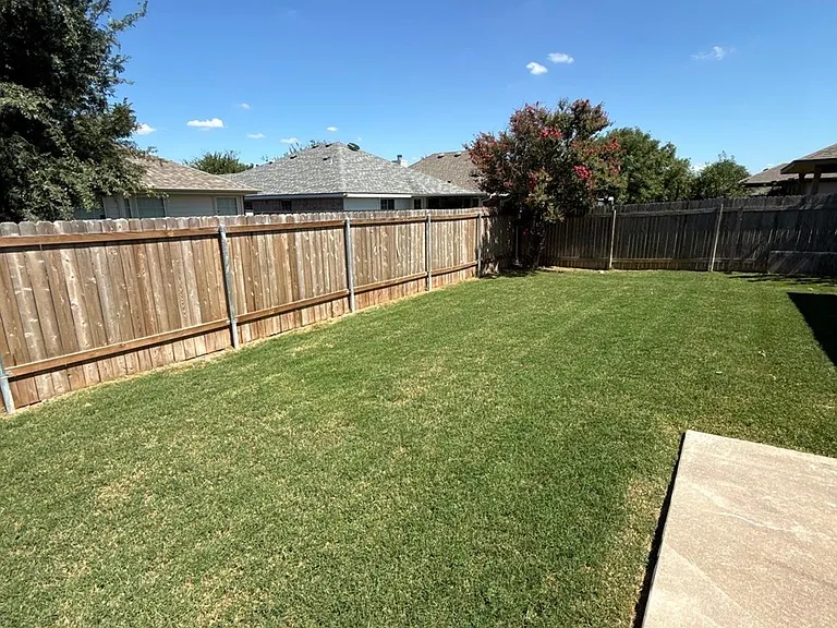 19013 Mangan Way — Photo 38