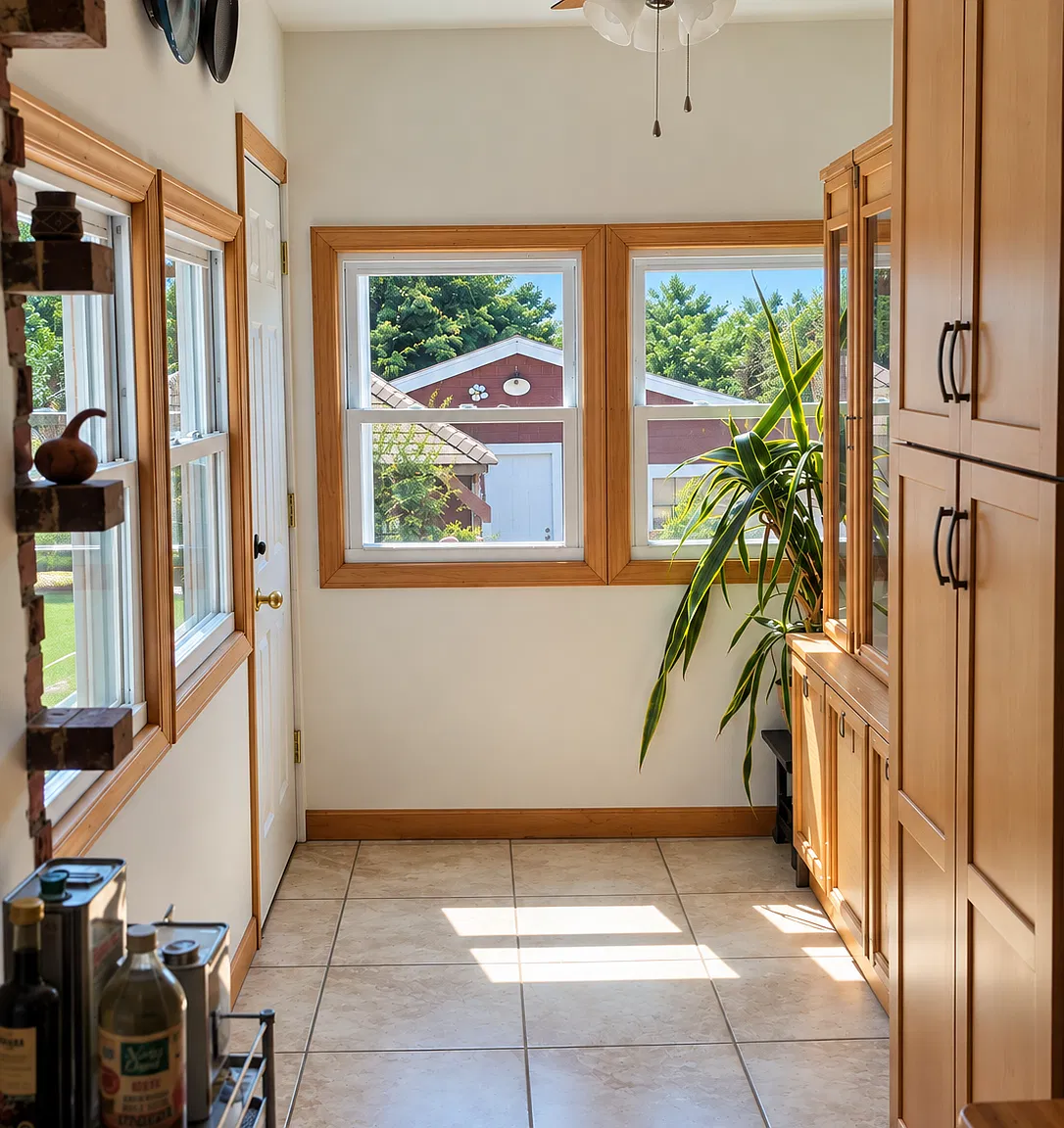 3 bed, 1720 sqft, $2,600 — Photo 4