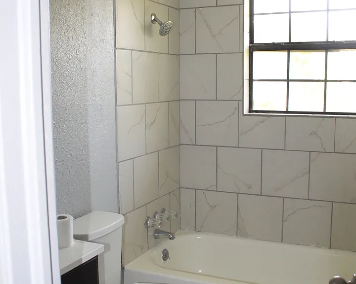 764 E Rose Dr — Photo 15