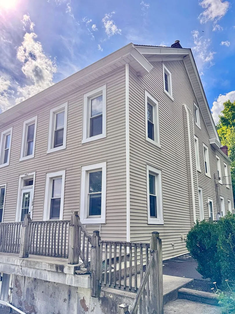 1847 E Emmaus Ave — Photo 1