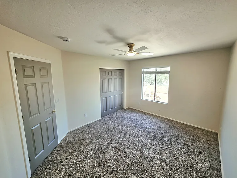 6782 W Rowel Rd — Photo 3