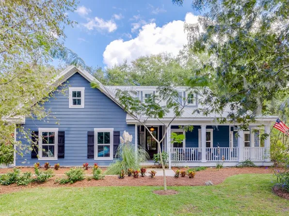 207 Goodman Dr, Midway, GA 31320