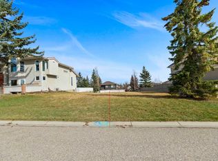 52 Patterson Rise SW, Calgary, AB T3H 2E3