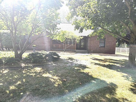 5th image of 1008 Nebobish Ave