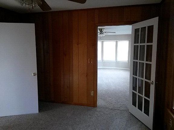 5th image of 3012 Hollins Dr