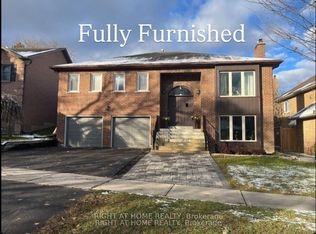 34 Timberline Trl, Aurora, ON L4G 6A5