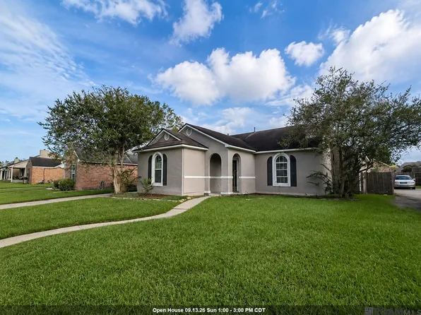 15430 Woodlore Dr, Baton Rouge, LA 70816