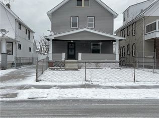2191 W 100th St, Cleveland, OH 44102