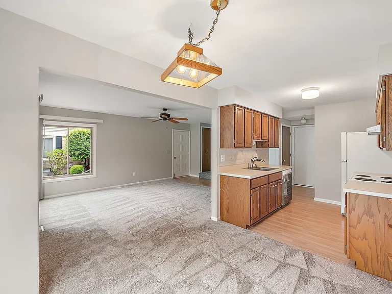 44558 Connecticut Ct — Photo 22