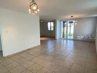 592 Paseo — Photo 6