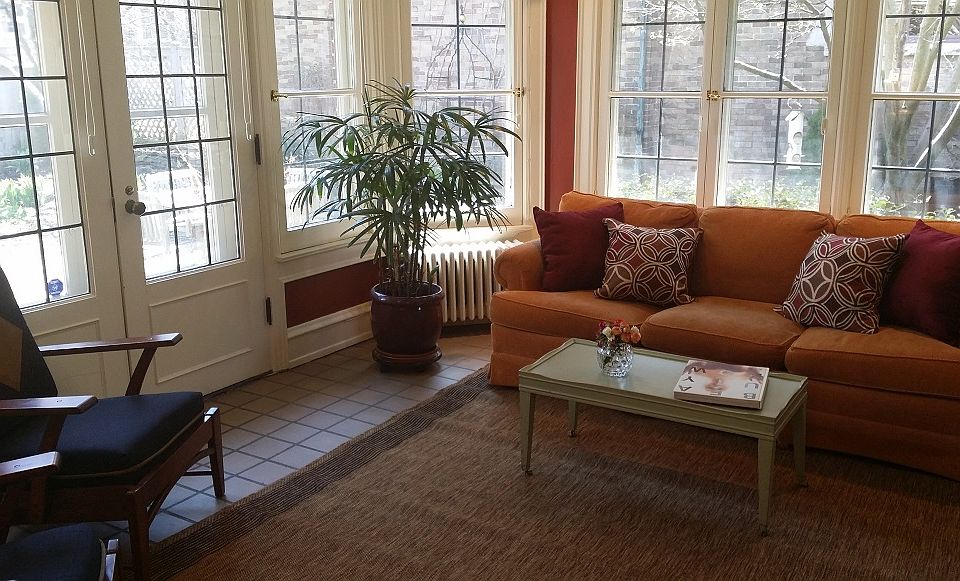 1st image of 3514 N Hackett Ave