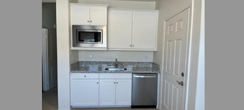 1st image of 15683 San Diego Ln