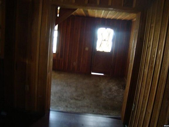 3rd image of 302 E College St