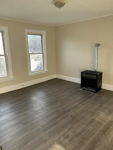 230 Pleasant St #2 Photo 1