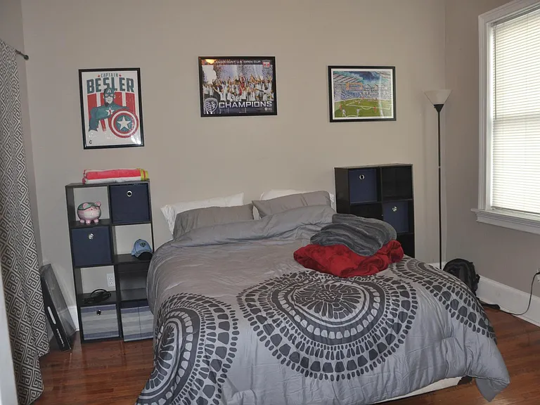1218 Jefferson St — Photo 7