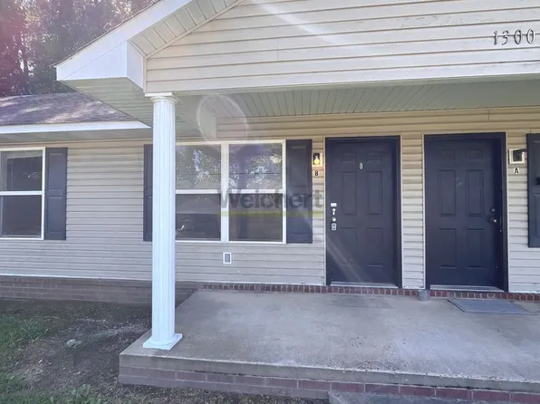 Greene Street, 1212-1304 Greene St #1300B, Paragould, AR 72450