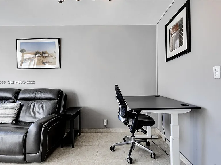1200 West Ave #312 — Photo 17