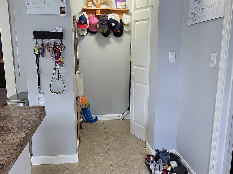 Entry from outside to kitchen