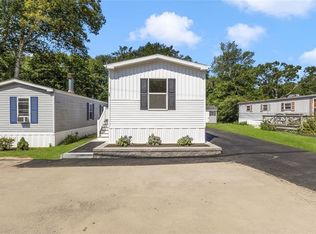 34 Foxtrot Dr, Charlestown, RI 02813