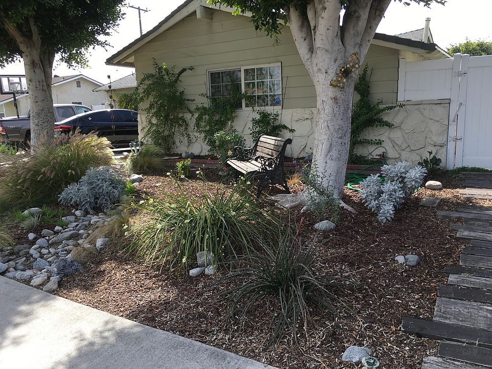 1st image of 7961 La Costa Cir