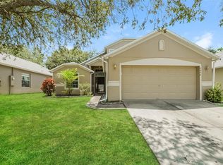 2046 Newtown Rd, Groveland, FL 34736