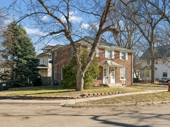 2100 Sumner St #2100, Lincoln, NE 68502