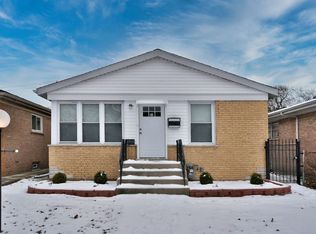 9753 S Calumet Ave, Chicago, IL