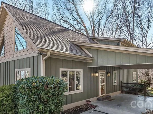 26 Ashewood Ln, Waynesville, NC 28786