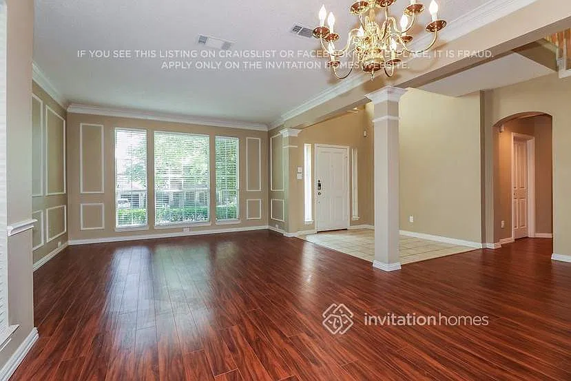 2711 Cobblestone Dr Grapevine, TX 76051 — Photo 4