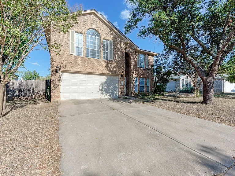 2351 Wright Cir — Photo 16