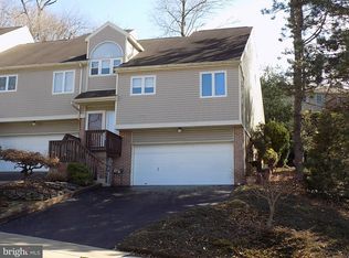 350 Greenleaf Rd, York, PA 17406