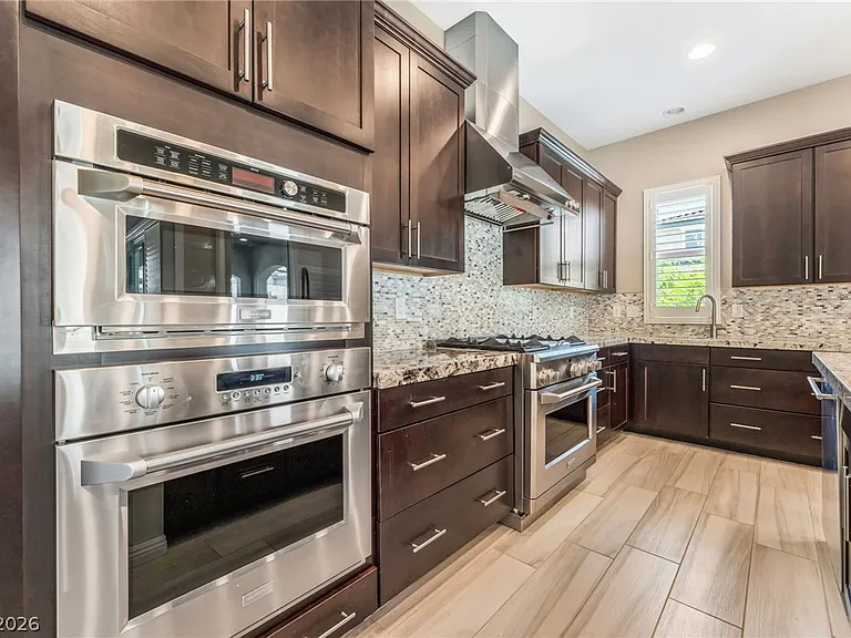 11837 Bragno Ct — Photo 7