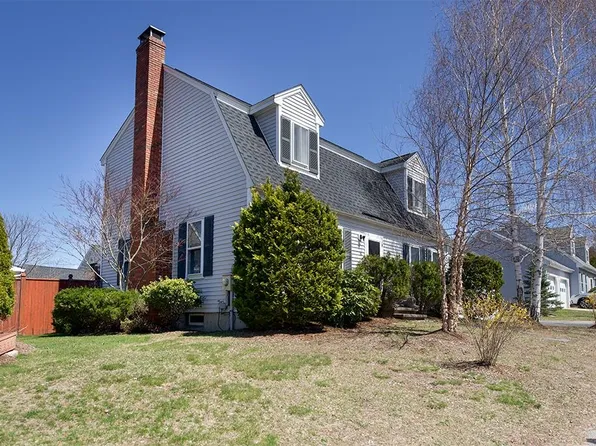 16 Old Orchard Way, Manchester, NH 03103