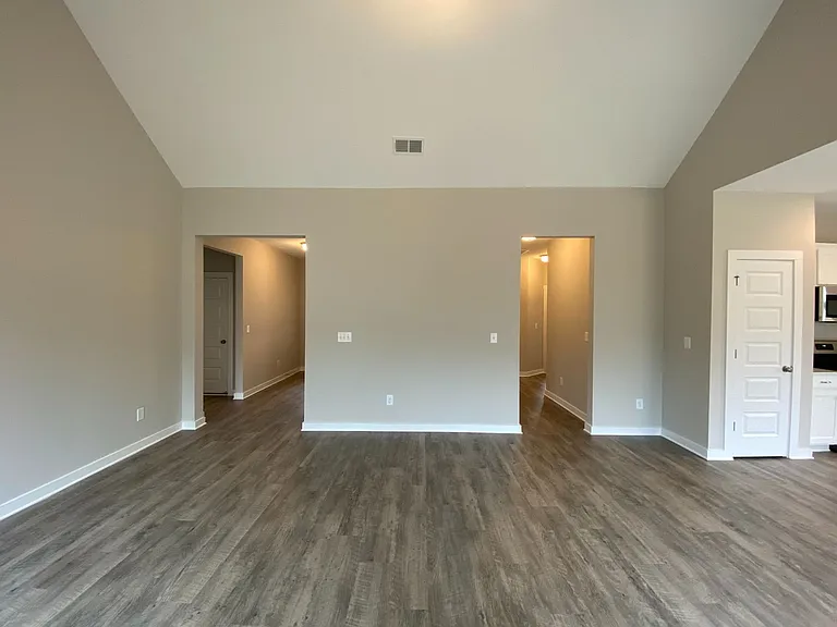 65 Red Oak Ct — Photo 10