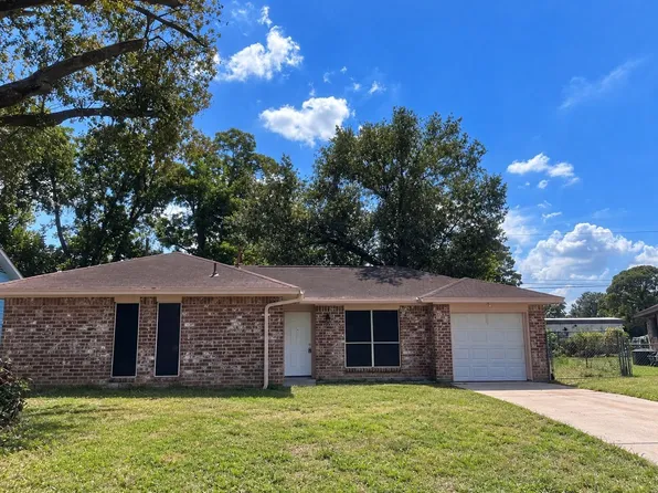 414 Branding Iron Ln, Houston, TX 77060
