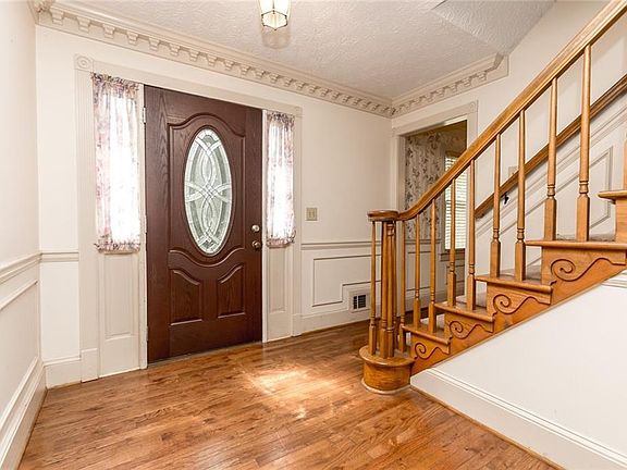 4th image of 4661 Hadley Pl