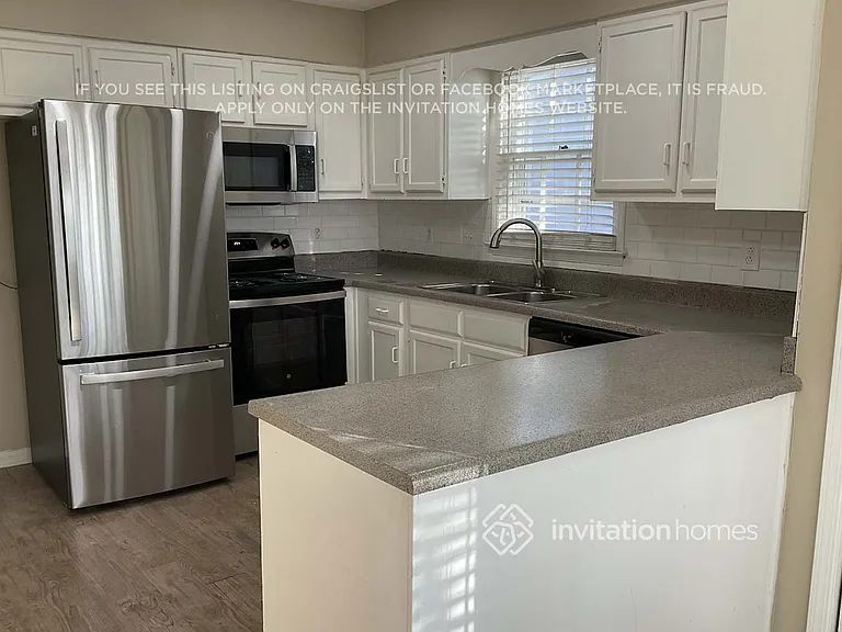 2993 Carrollton Ct — Photo 10