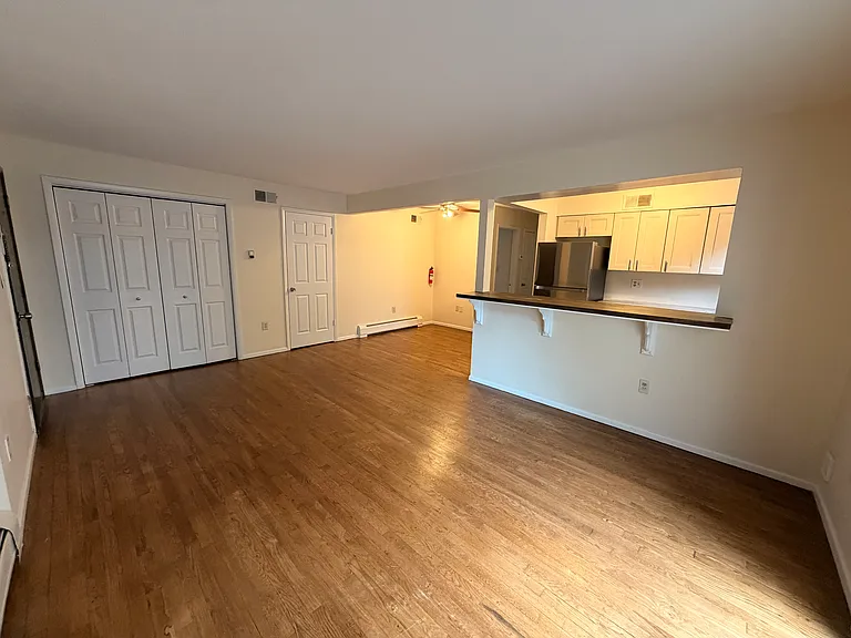 349 Gorge Rd #2 — Photo 4