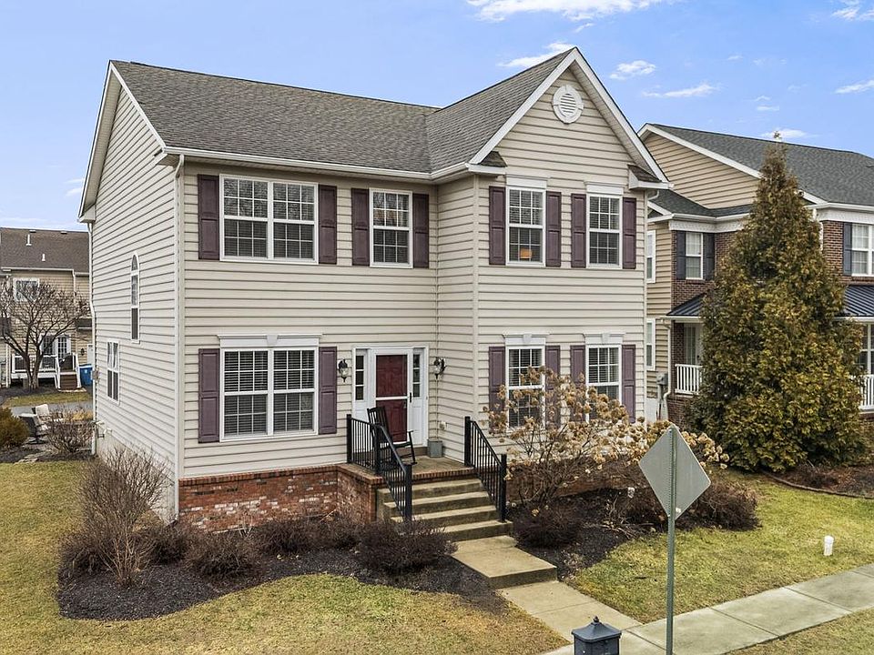 1st image of 2104 Morgan Hill Dr