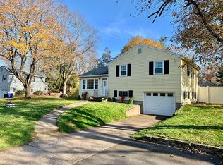 37 Overlook Rd, South Windsor, CT 06074